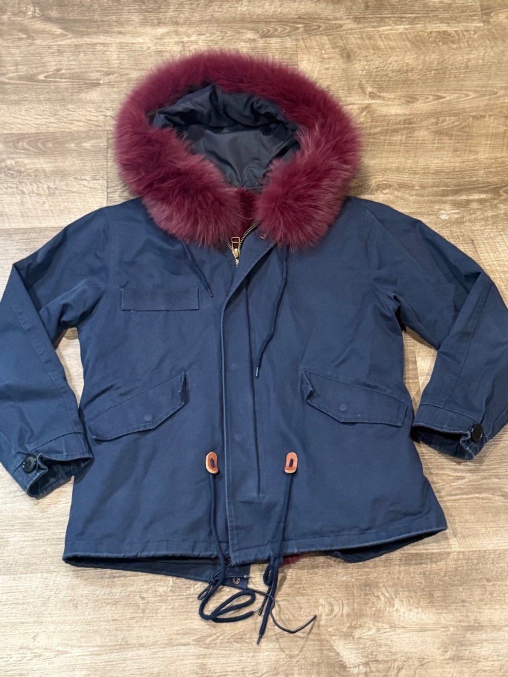 Ava & Kris faux fur navy blue and wine colored jacket womens size medium Removab